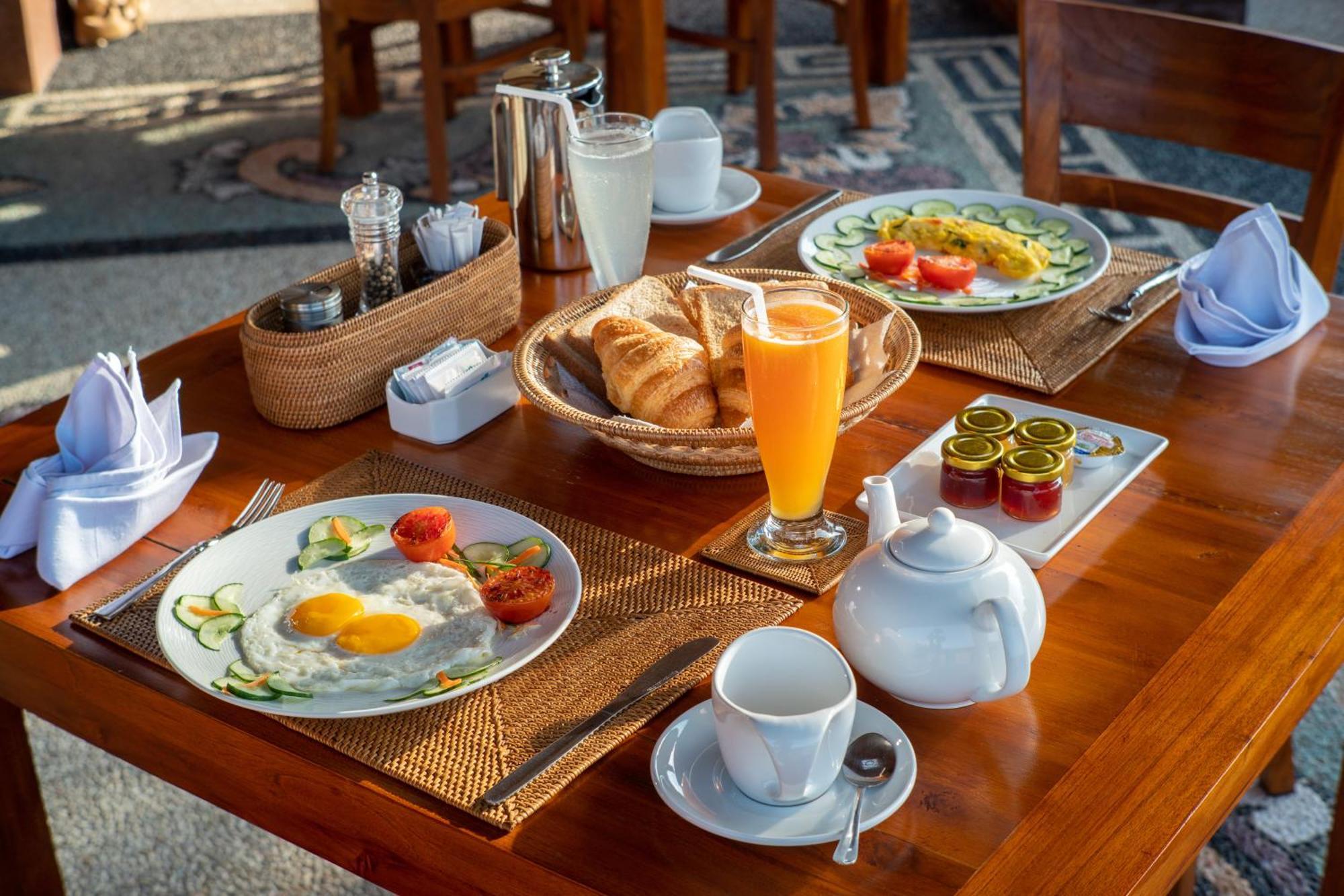 Villa Selonding Batu Lovina Екстериор снимка